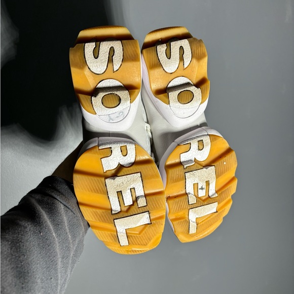 Sorel Kinetic Impact Lace Sneakers Womens Size 9.5 - Picture 4 of 6